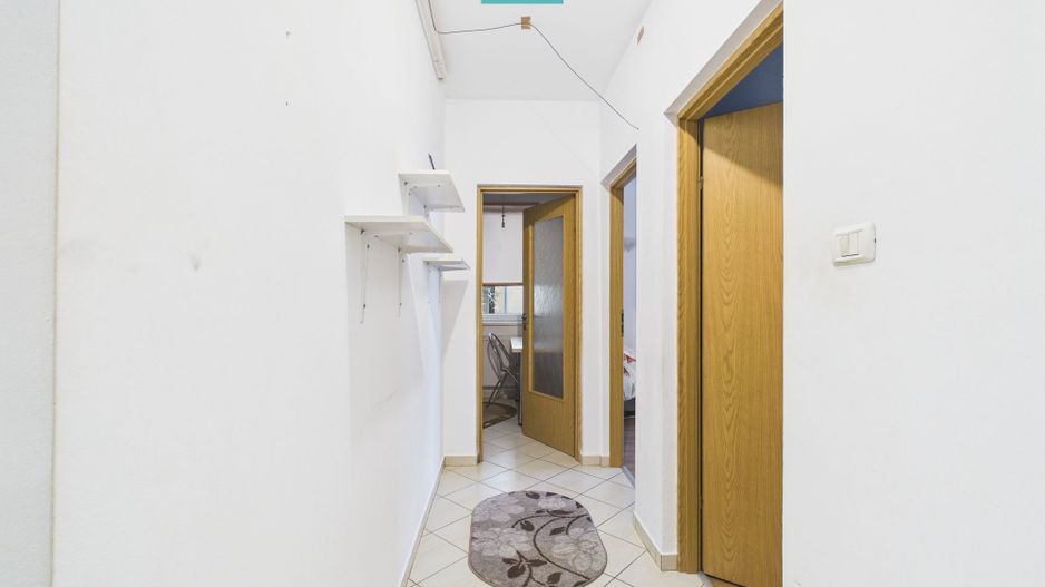 Apartament 43 mp, mobilat, AC, parter, decomandat - Poză 5