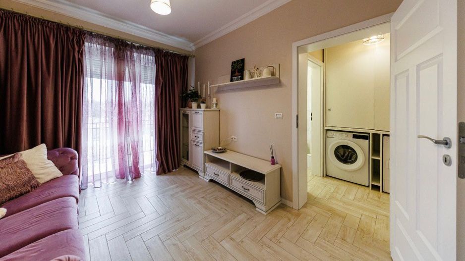 Apartament elegant I Grădina privata si parcare privată I Dumbrăvița - Poză 2