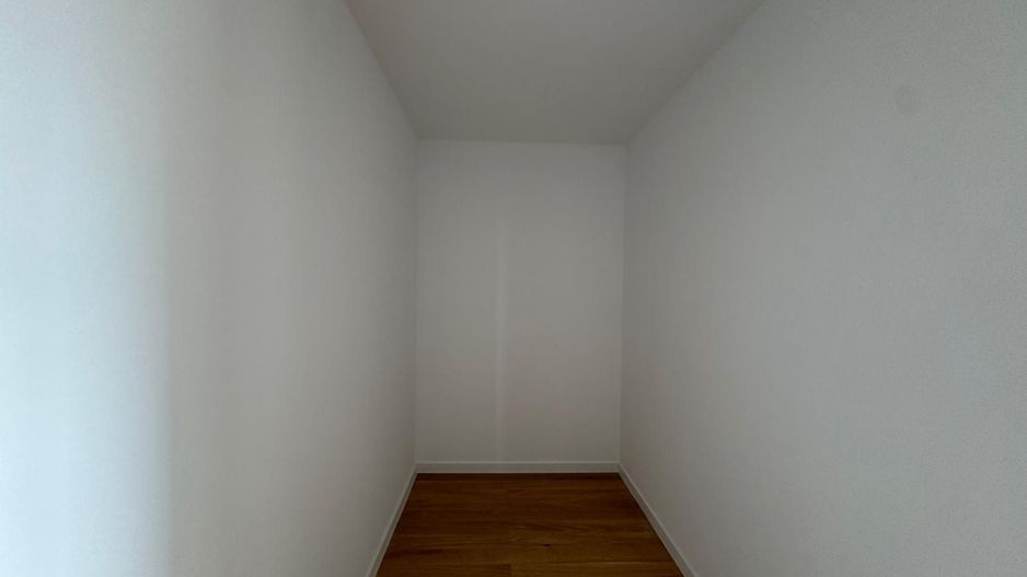 PENTHOUSE SPECTACULOS UpSite || 1.800.00+TVA || boxa si loc de parcare incluse - Poză 16