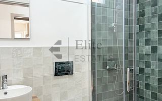 Casa noua singura in curte, ultracentral in Oradea - Poză 10
