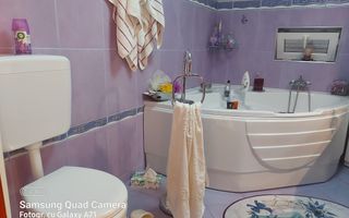 Casa lux cu 5 camere in Rontau - Poză 20