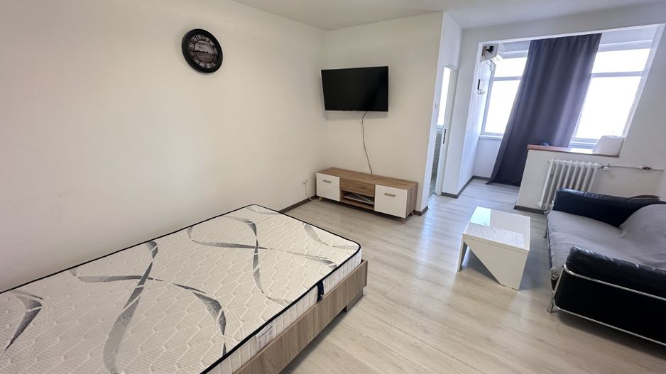 De vanzare Garsoniera PREMIUM LUX zona TITAN 35m2 A1 - Poză 2