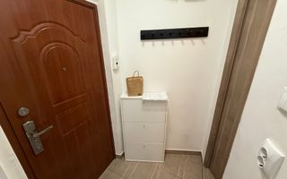 o camera decomandata, balcon, Zona Calvaria, Primaverii, Manastur - Poză 10