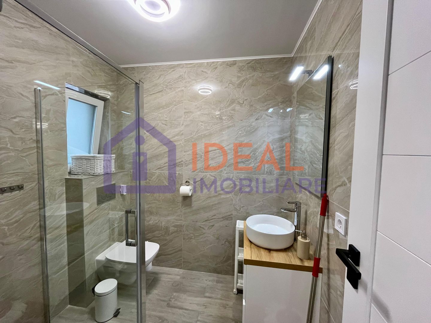 Casa moderna cu 4 camere de închiriat - Șelimbăr - Poză 26