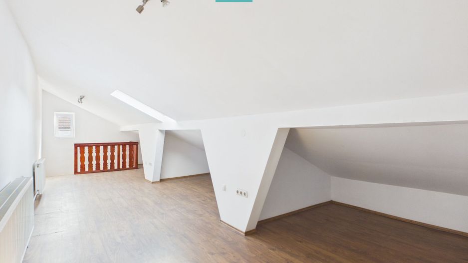 Casă renovată ultracentral | Str. Primăriei - Poză 15