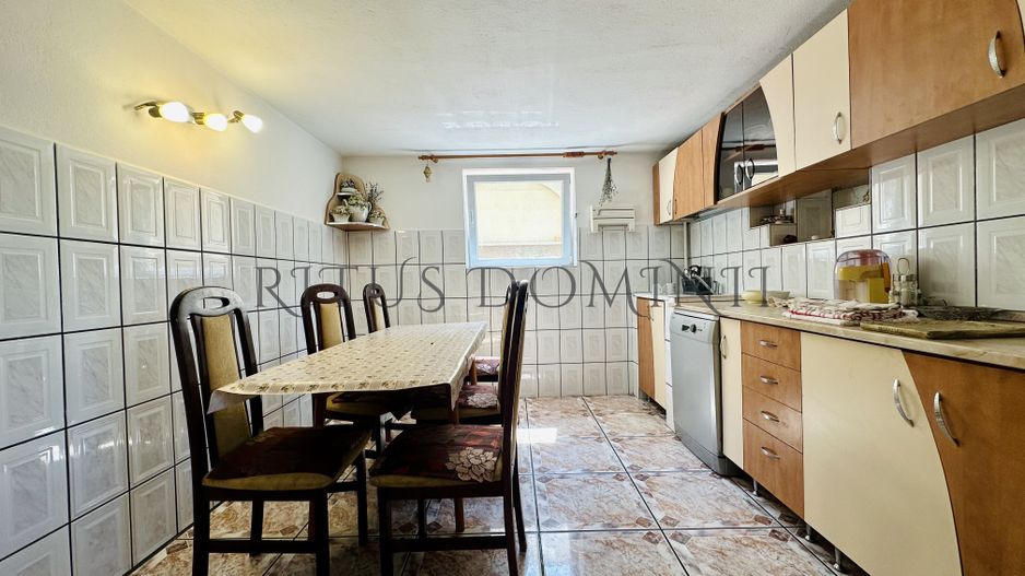 Apartament pentru 6 muncitori la Casa, Nufarul - Poză 5