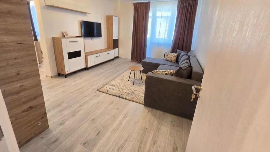 Apartament 2 camere de vanzare Drumul Taberei - Poză 3