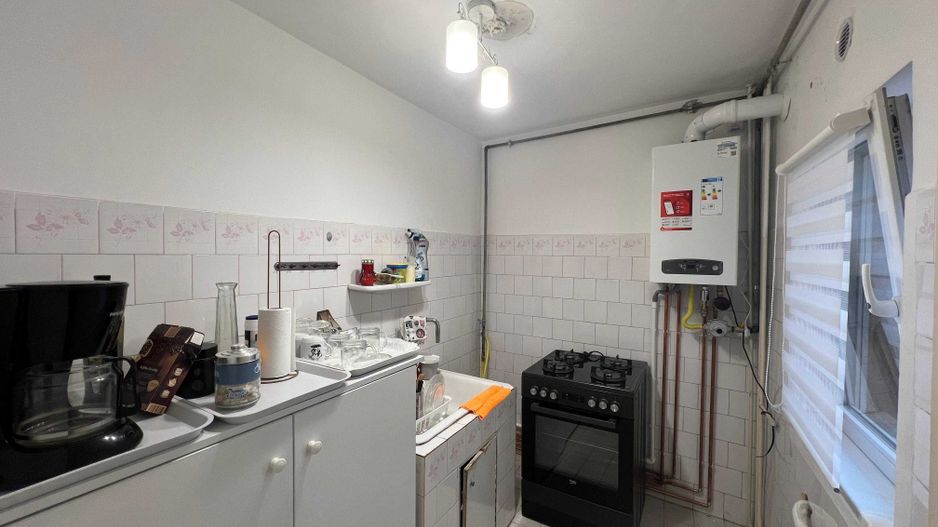 Bucovina-Torontalului | Decomandat | Centrala proprie | Bloc anvelopat | Etaj 2 - Poză 5