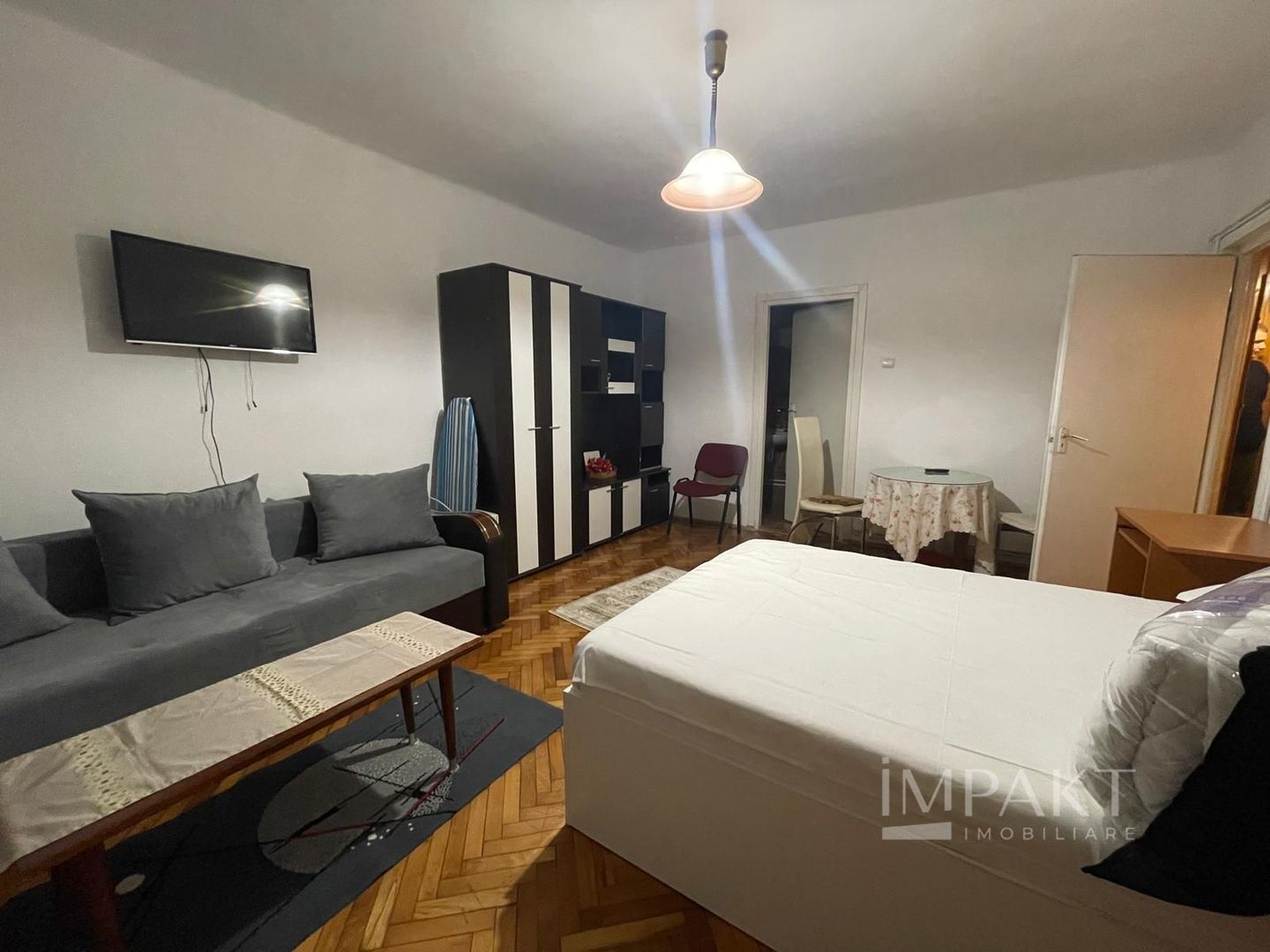 Apartament cu 1 camera in zona Centrala - Poză 2
