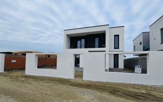 Casǎ de vânzare  P+E Sânmartin Beverly- Hills - Poză 1