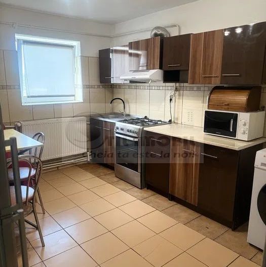 Apartament 3 camere decomandat - 80 mp - Nicolina - 114.000 euro ! - Poză 8