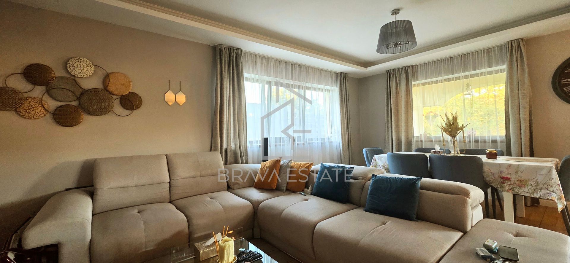 Casă individuală, 4 camere, 3 băi, 150mp, 500mp teren, zona Petrom Baciu - Poză 9