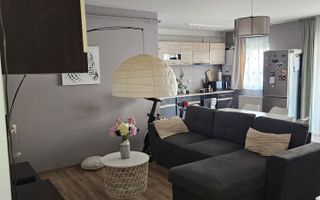 Apartament 2 camere, zona Florilor . - Poză 1