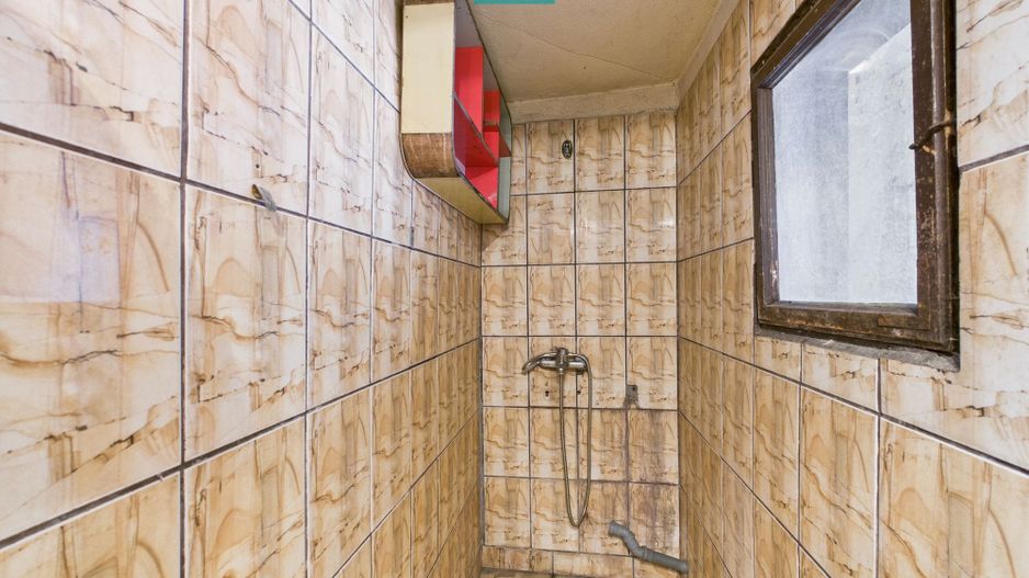 Casă cu etaj Căpâlnaş - Poză 16