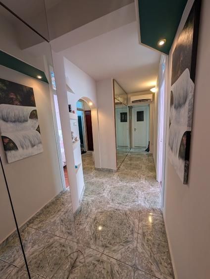 Calitate și spațiu: elegant, 90 mp, 1989, centrală proprie, parcare, priveliște - Poză 2