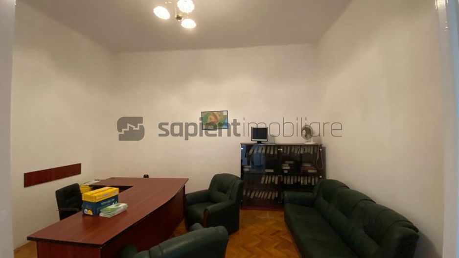 Sapient | Casa situata in zona ultracentrala, strada Dunarea - Poză 3