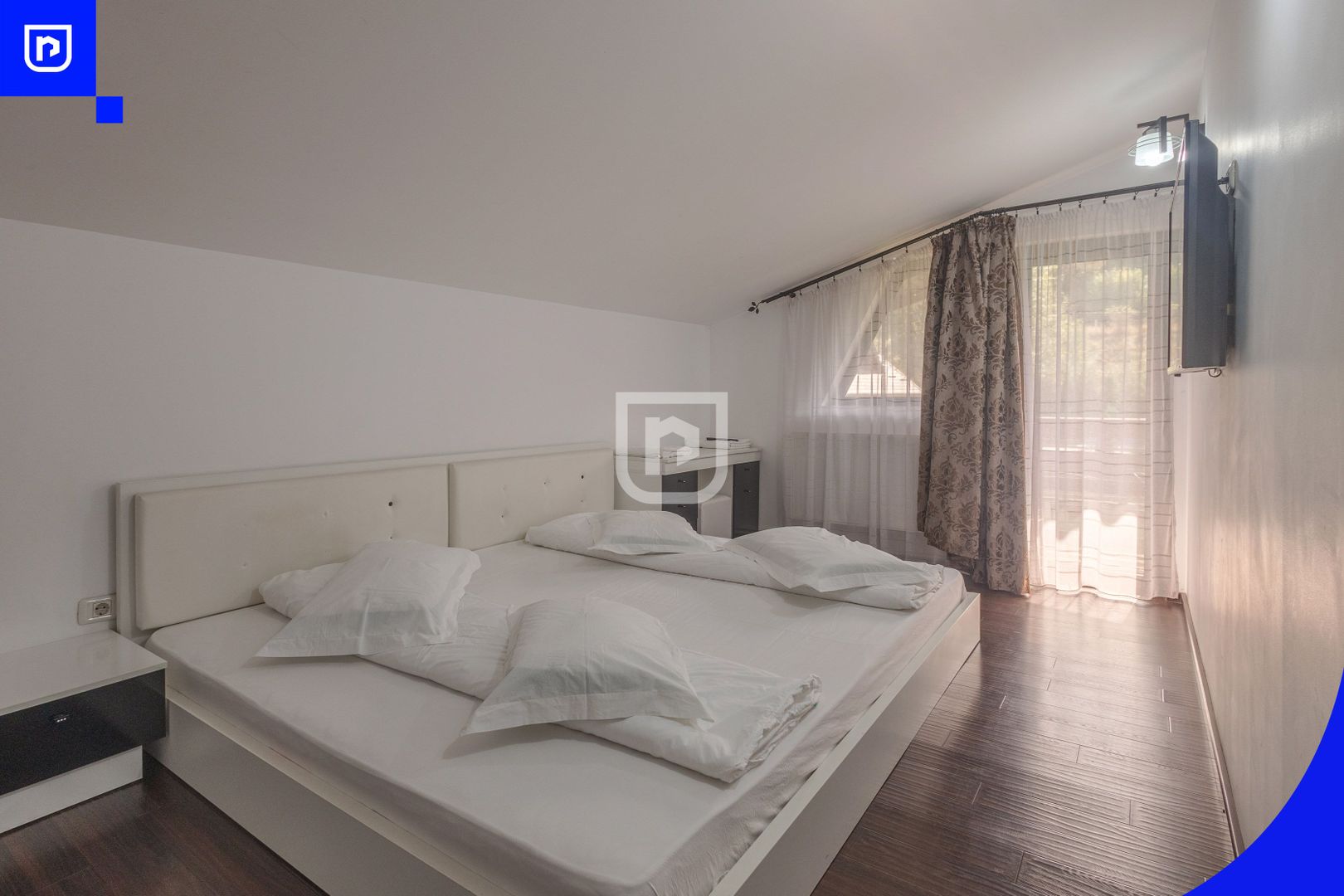 Pensiune situata in Voronet | Gura Humorului | Bucovina - Poză 11