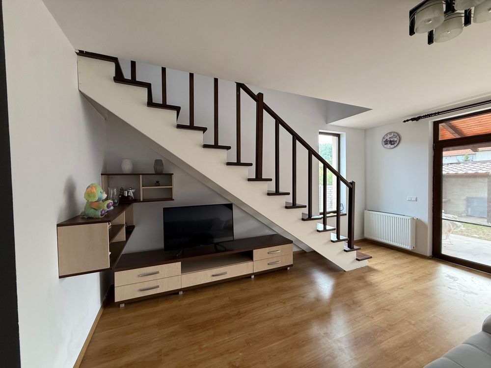 Casă complet mobilată I lângă pădure și lac I Dumbrăvița - Poză 1