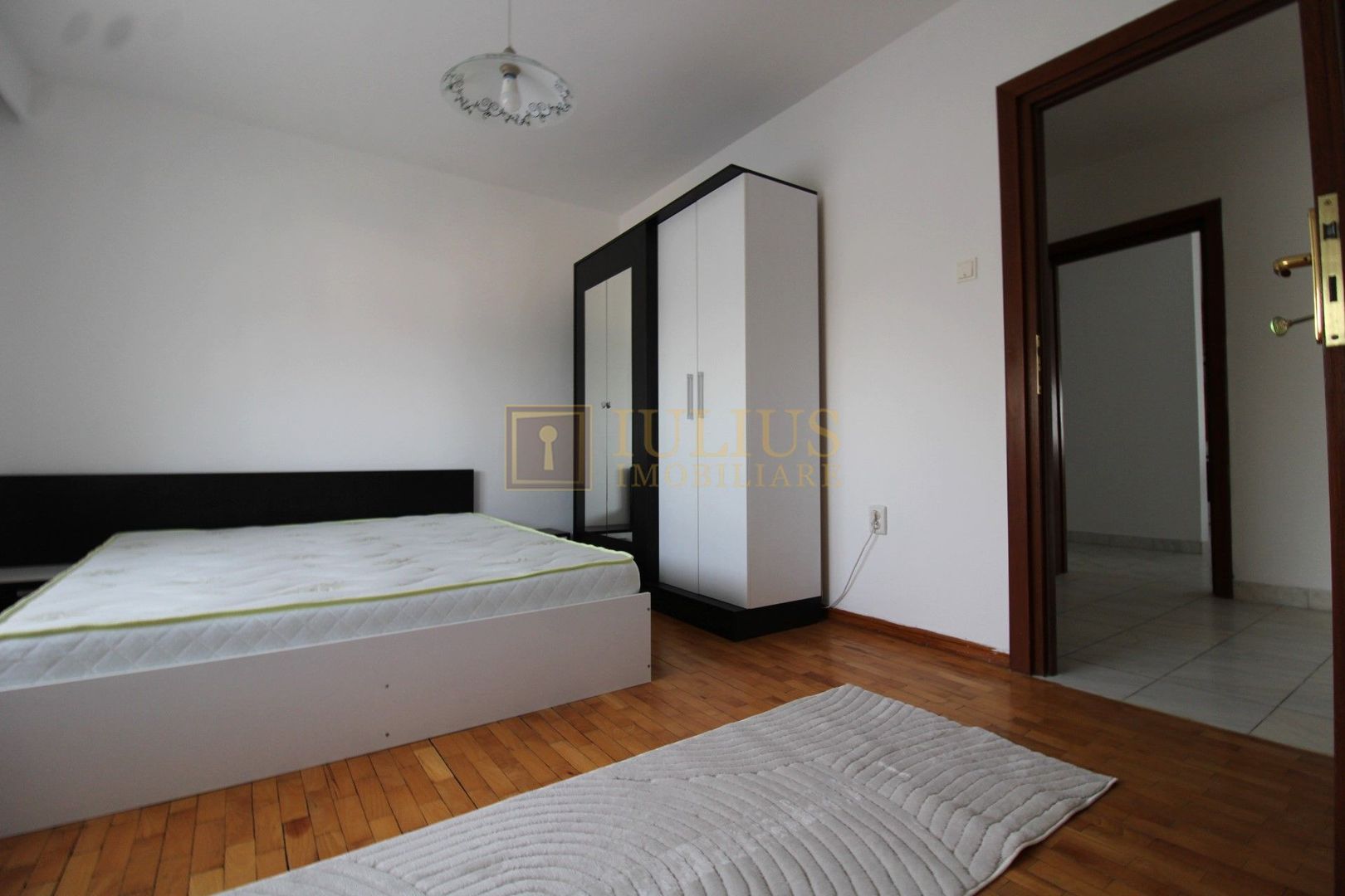 3 camere, aer condiționat -Mircea cel Bătrân -Mehala - Poză 9