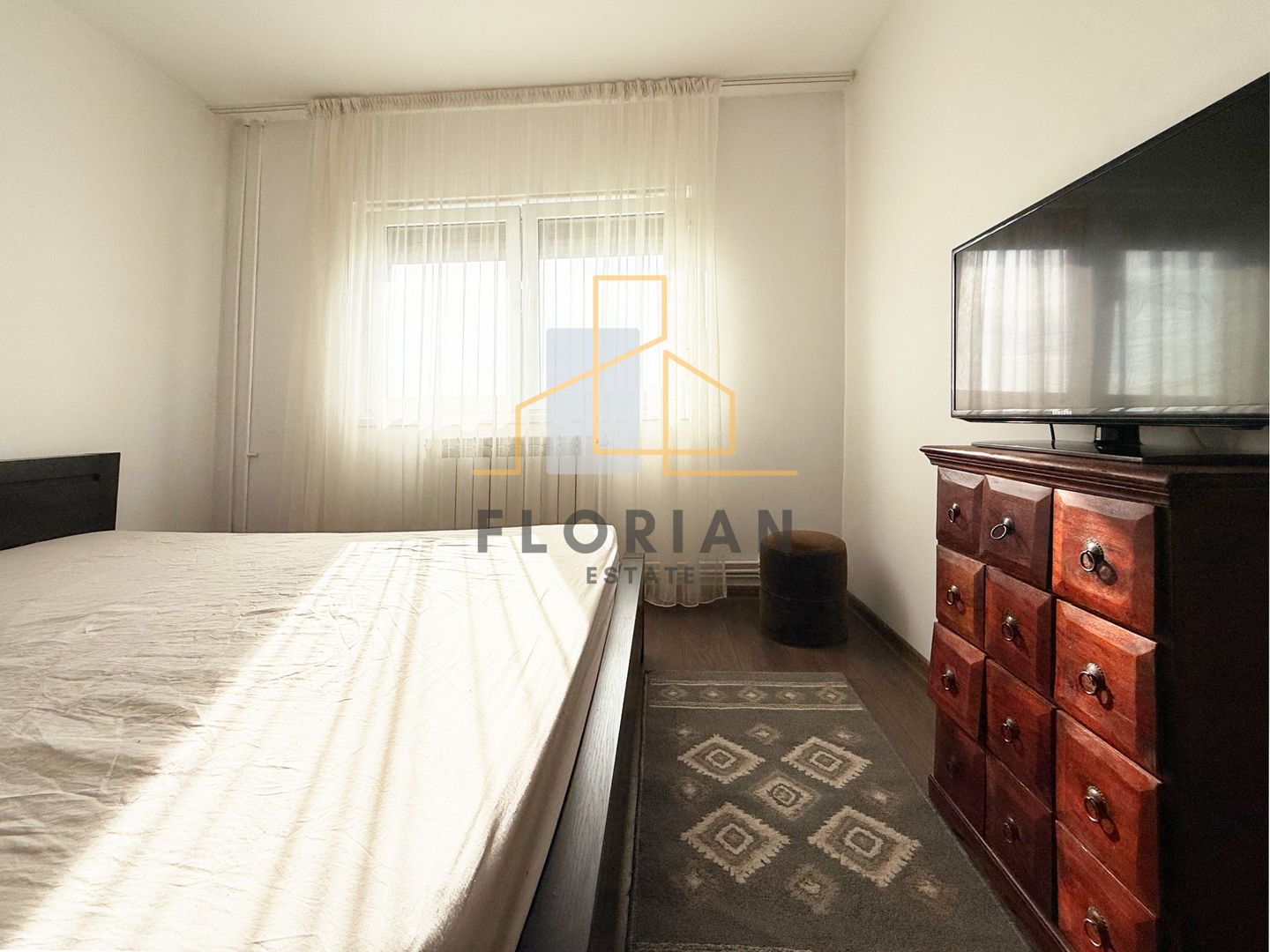 Apartament cu 3 camere, decomandat, 450 euro/ Calea Lipovei, Tm - Poză 10