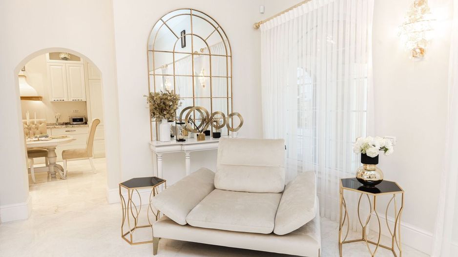 Vila deosebita langa pădure în Tunari - Poză 8