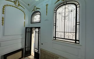 Universitate 20 camere arhitectura interbelica garaj curte piscina - Poză 2