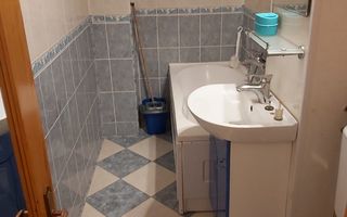 Garsoniera de inchiriat – Focsani, etaj 2, 30 mp, mobilata si utilata - Poză 3