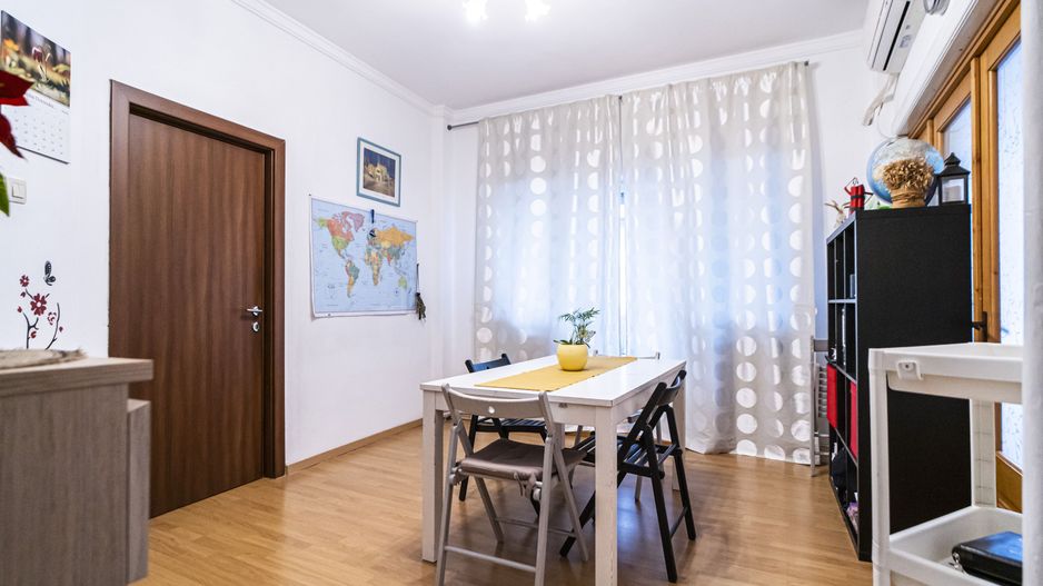 Cismigiu - Berthelot, 5 camere pe 2 nivele, pretabil investitie /birou - Poză 6