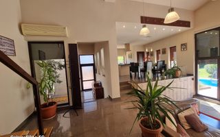 Vilă cu 4 camere de închiriat în zona Braytim cu piscina - Poză 7