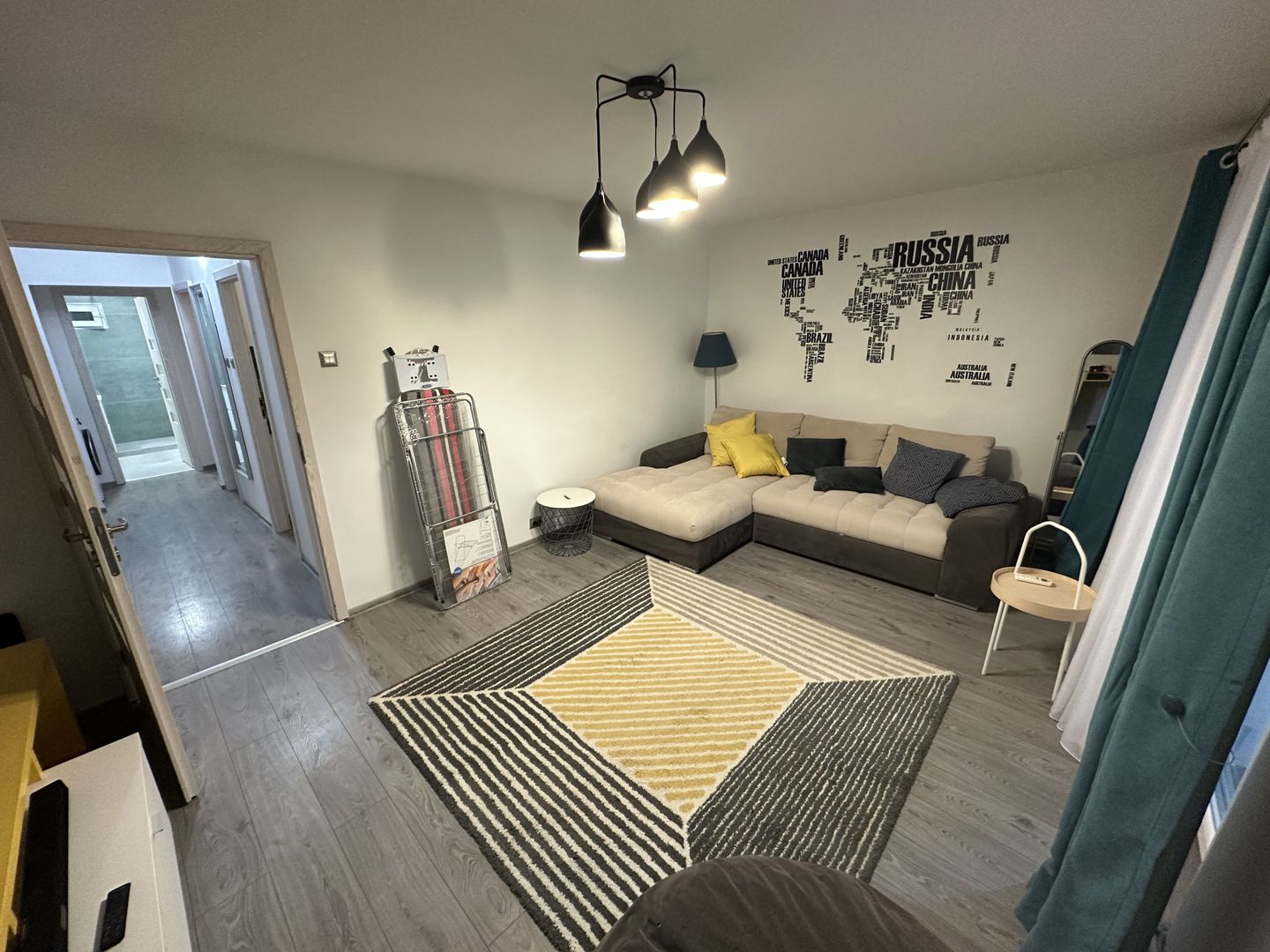 Apartament 3 camere  renovat in zona Lipovei - Poză 6