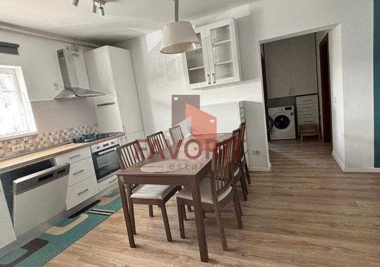 Curte proprie. Zona linistita . Mobilat si utilat - Poză 3