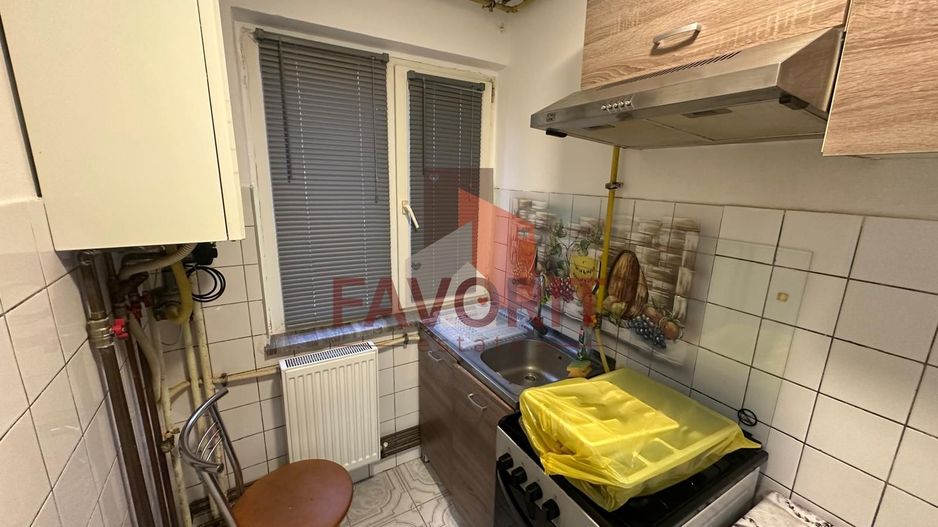 2 camere | etaj 1 | centrala proprie | mobilat si utilat | zona excelenta | - Poză 4