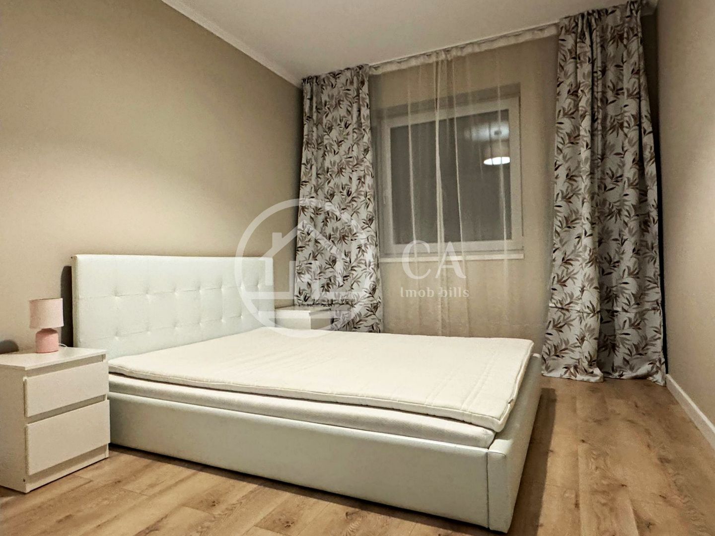 Apartament LUX de închiriat cu 3 camere Prima Onestilor, Oradea - Poză 2