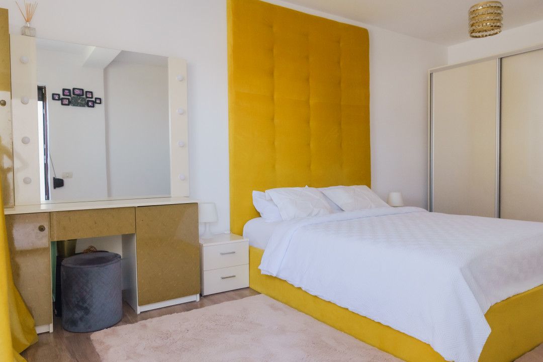 PALAZU MARE -  Vila Duplex cu 4 Camere, Panorama Superba si Curte Amenajata - Poză 8