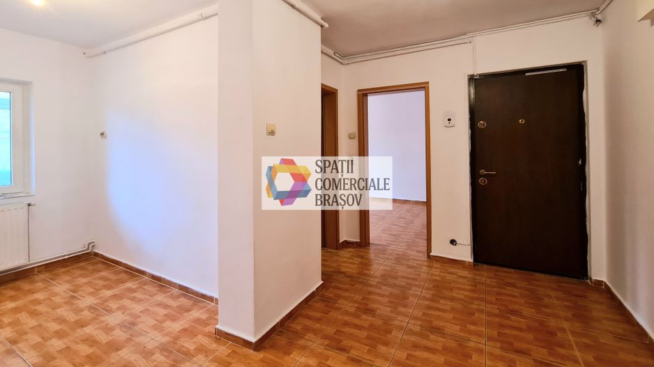 Spatiu comercial de închiriat Brașov - 52 mp # spatii-comerciale-brasov.ro - Poză 2