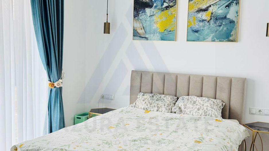 Casa moderna cu 6 camere terase 50 mp si curte in Parcul Sub Arini - Poză 12