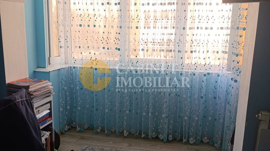 3 camere, decomandat, et. 2/4,  Gradinari,  bloc'80! - Poză 9