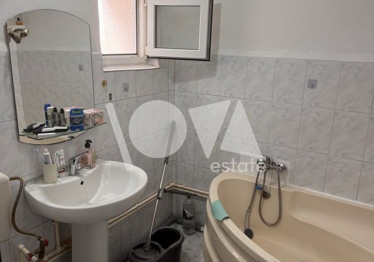 De vânzare - apartament 3 camere - Veteranilor - Militari - Poză 6