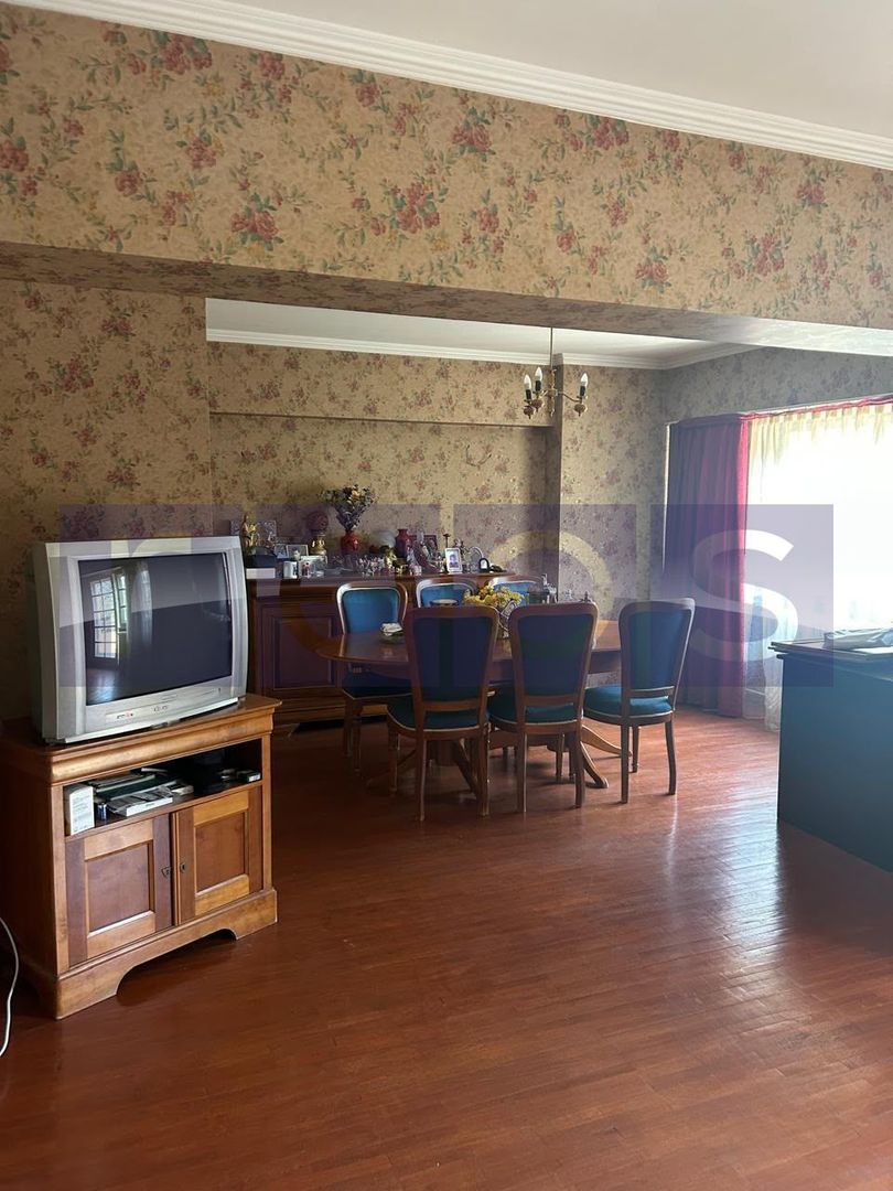 VANZARE 4 CAMERE  DECOMANDAT UNIRII -FFANTANI - Poză 3