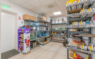 Spatiu comercial de vanzare cartier Tractorul (zona noua) - Poză 8