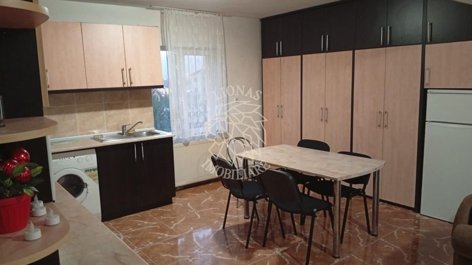Apartament 4 camere 116 mp total-etaj 3-parcare-Calea Moldovei - Poză 4