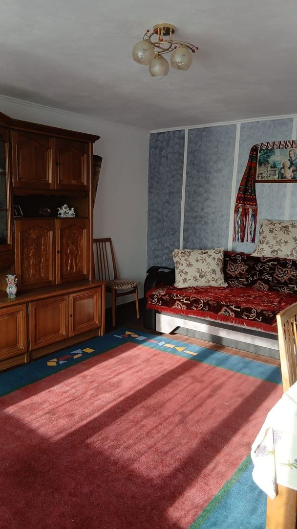 🏡 CASĂ SPAȚIOASĂ CU 5 CAMERE, CURTE ȘI TEREN - Poză 7