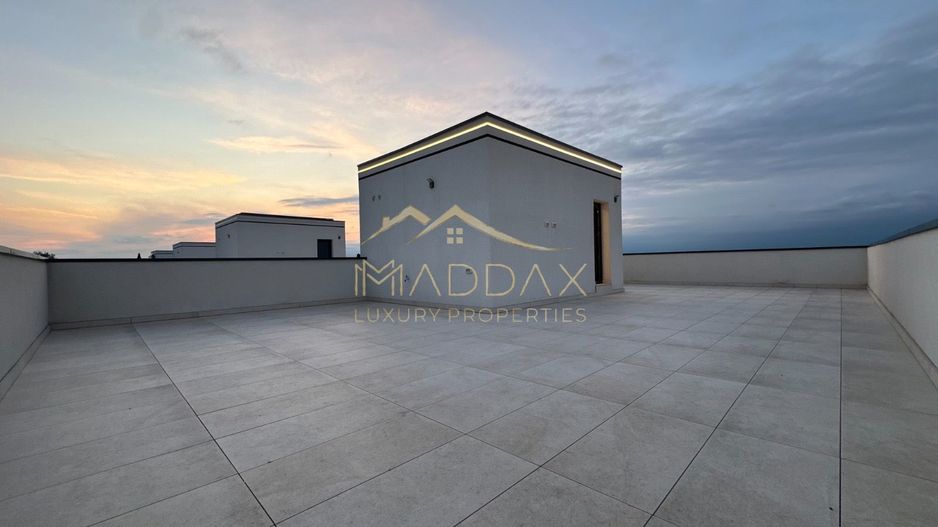 Vila individuala *432mp* + curte // 6 locuri Parcare / Pipera-Tunari - Poză 37