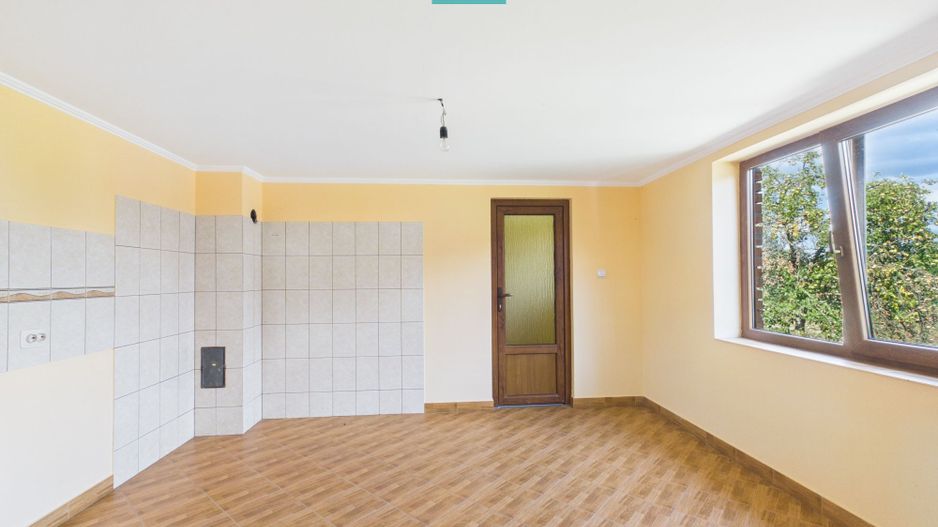 Casă semifinisată, cu 5 camere, în Bonțești Arad - Poză 6