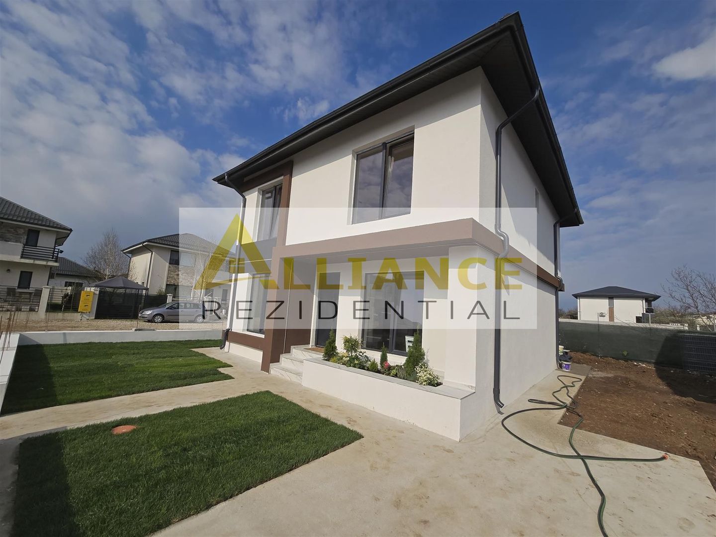 Vila individuala- 4 camere- 3 bai- dressing- pod- beci - Poză 3