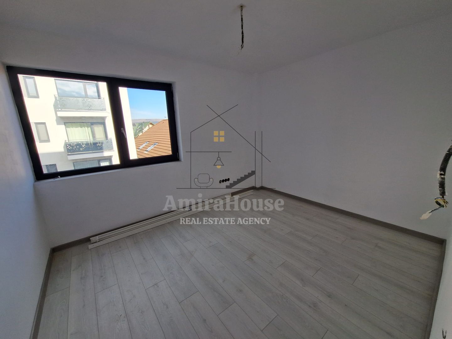 Apartament 3 camere CF, finisat etaj 2, parcare subterana, str Traian Vuia - Poză 13