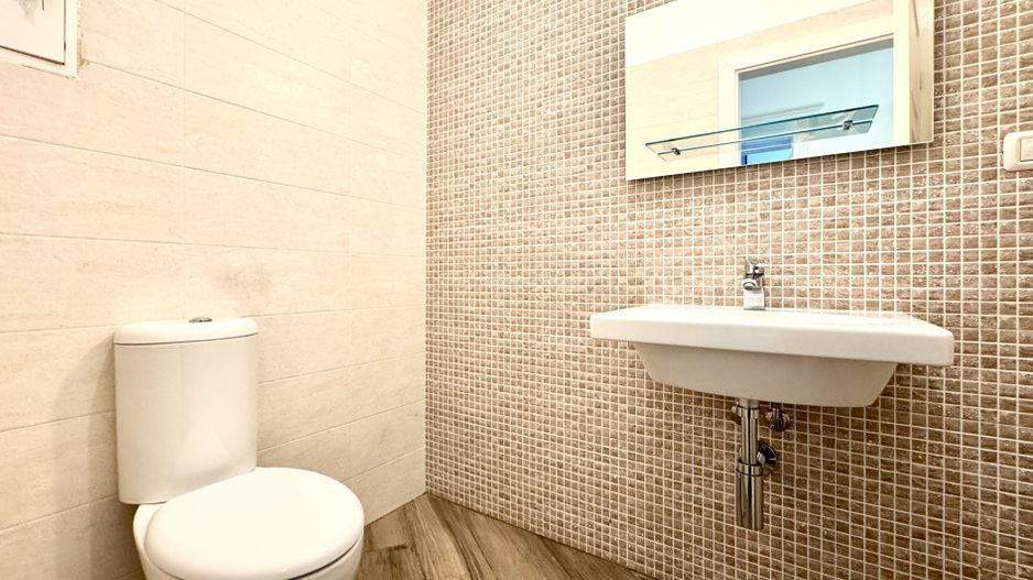 Spațiu Birou - Imobil complet renovat - Poză 18