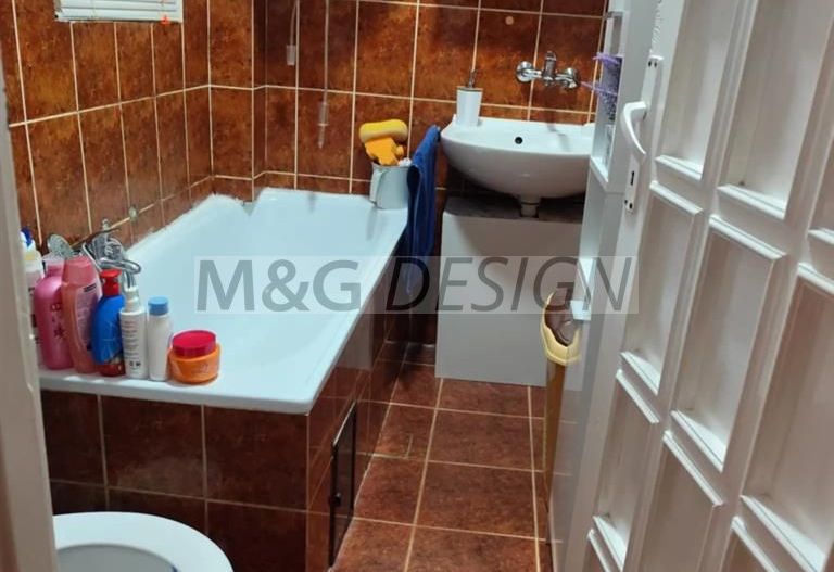 Apartament 2 camere zona Sinaia - Poză 2