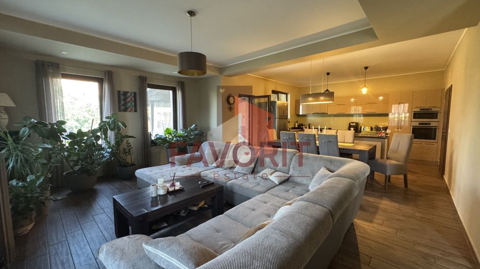 COMISION 0%. Pozitie centrala . Suprafata generoasa. Mobilat si utilat - Poză 2