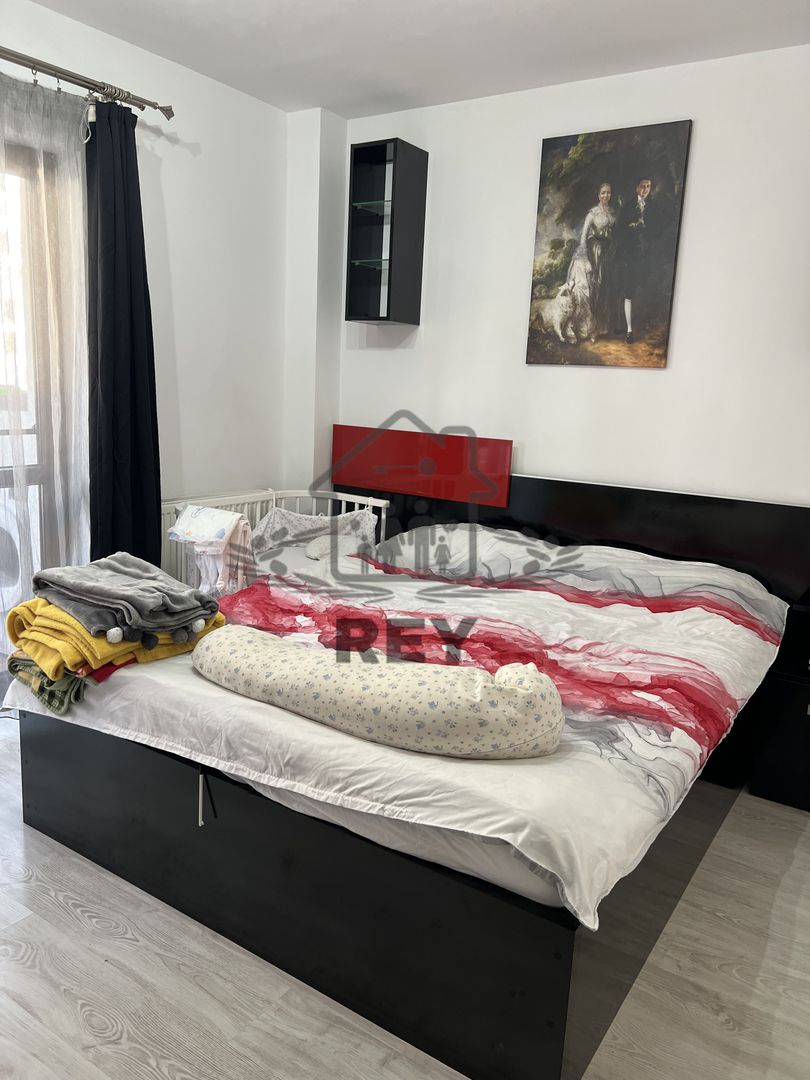 Apartament etaj 3/dormitor/bucatarie/baie/balcon - Poză 4